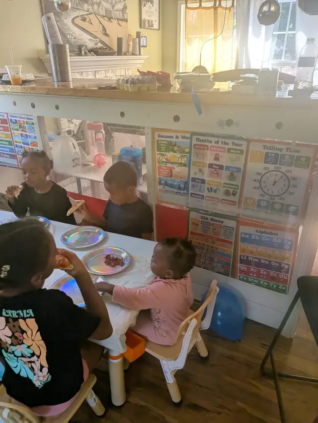Le jardin D'enfants Daycare — photo from the business 7
