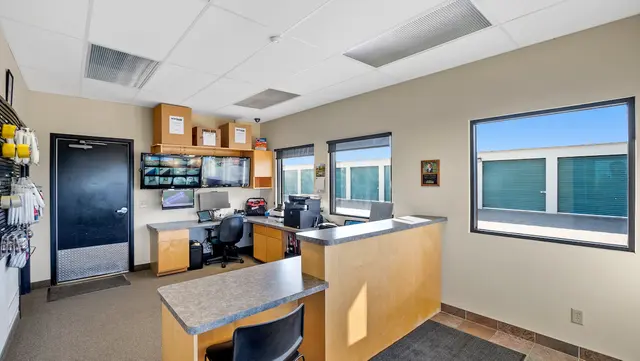 US Storage Centers — photo from the business 8