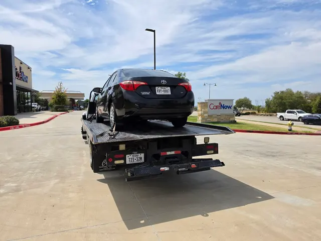 Towing & Roadside Service | RoadAngel — photo from the business 5
