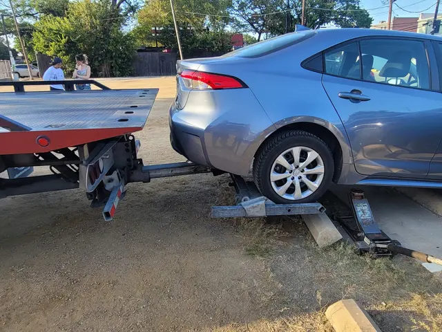 Red One Towing Services LLC — customer photo 6