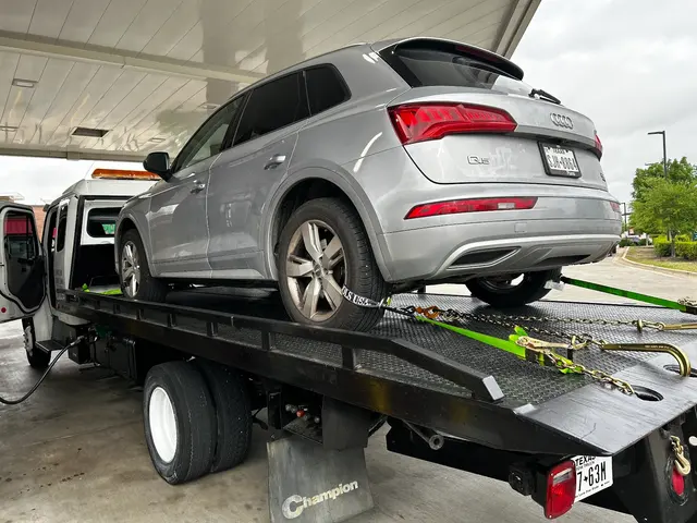 HHR Towing — photo from the business 3