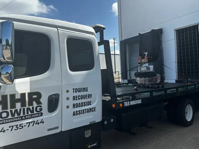 HHR Towing — photo from the business 9