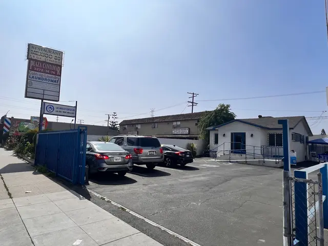 Los Angeles Center for Ear, Nose, Throat and Allergy — photo from the business 4