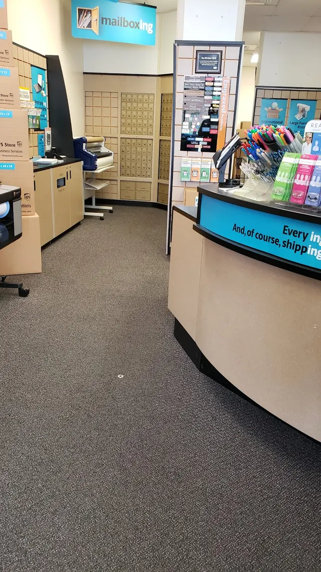 The UPS Store — customer photo 4