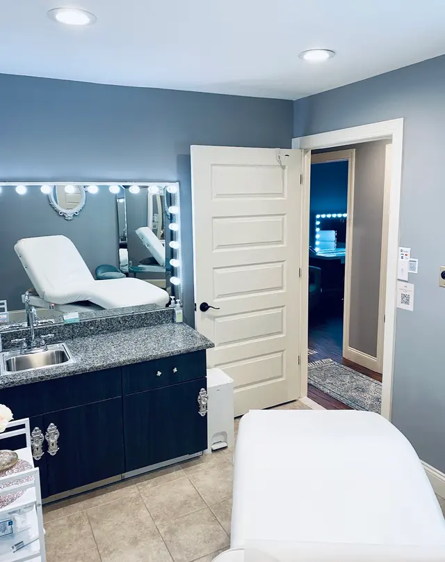 VANITY LOUNGE Medical Aesthetics — photo from the business 1