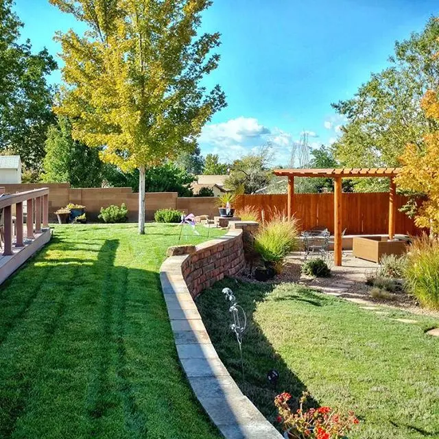 Red Shovel Landscape — photo from the business 6