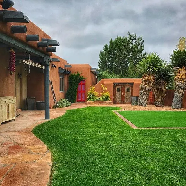 Red Shovel Landscape — photo from the business 12