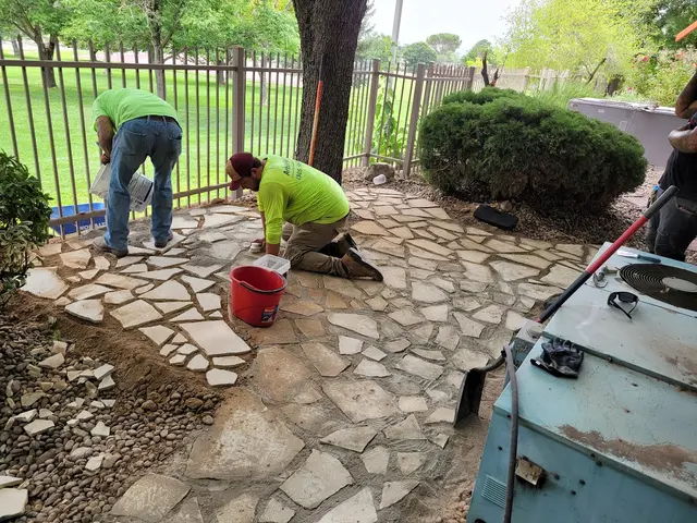 Arborscapes Ground Maintenance and Landscaping, LLC — photo from the business 3