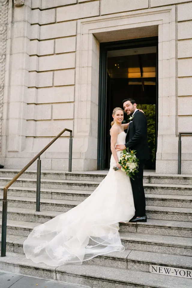 Fluff Me NYC | Wedding Hair — photo from the business 12