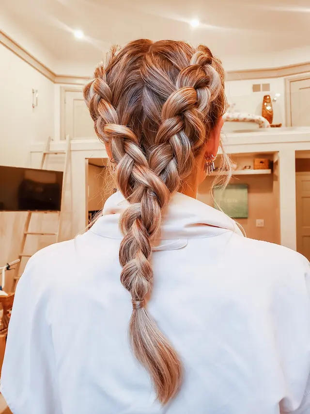 Fluff Me NYC | Wedding Hair — photo from the business 10