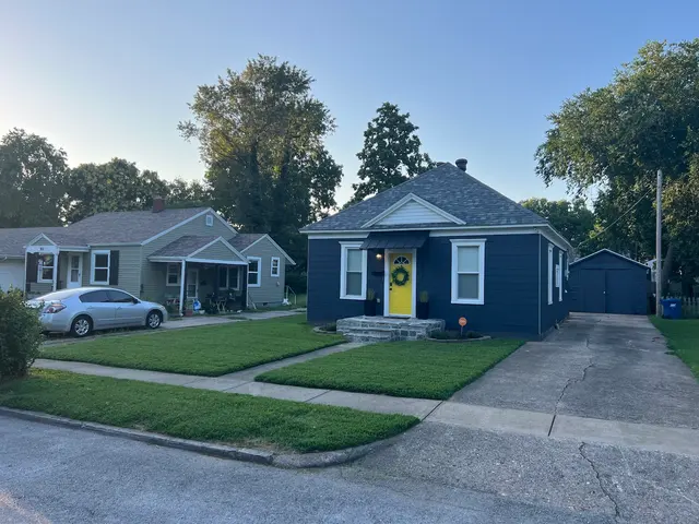Big Dad and Sons Lawn and Tree Care Services LLC — photo from the business 1