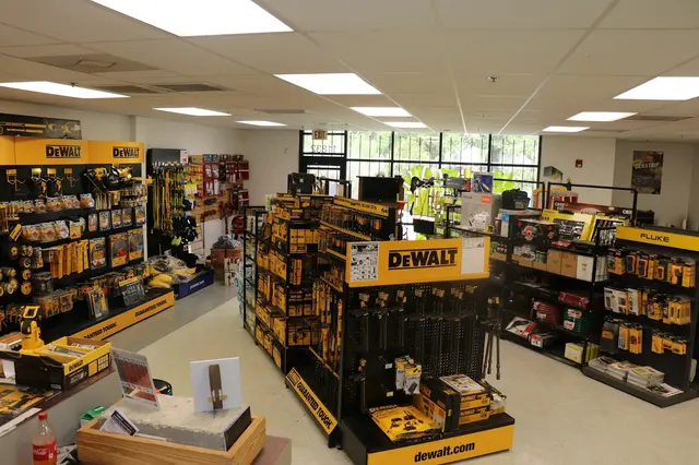 United Tool & Fastener Inc - San Antonio — photo from the business 2