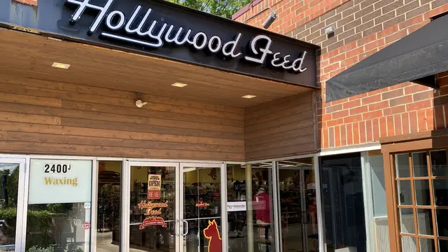 Hollywood Feed — photo from the business 2
