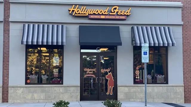 Hollywood Feed — photo from the business 2