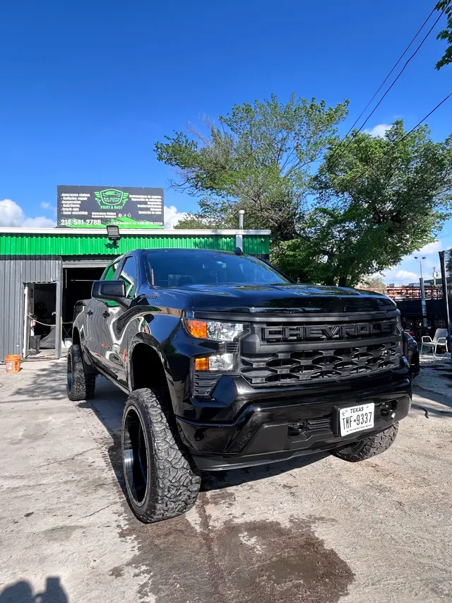AA AUTO BODY SHOP — photo from the business 9