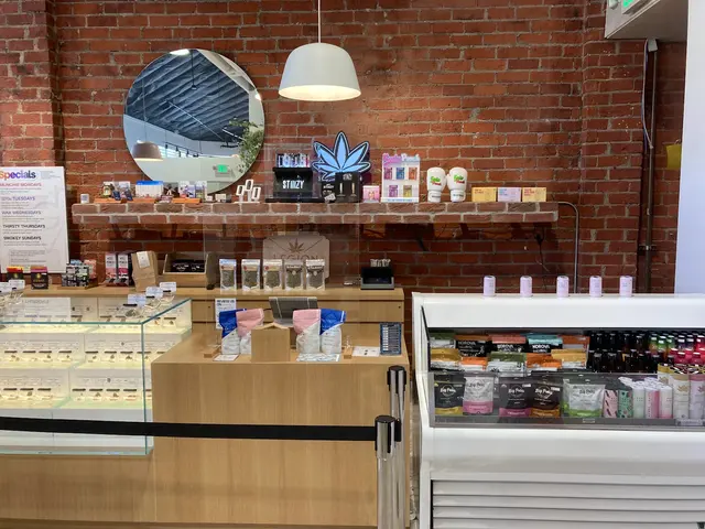 Eaze Weed Delivery & Dispensary Los Angeles — customer photo 2