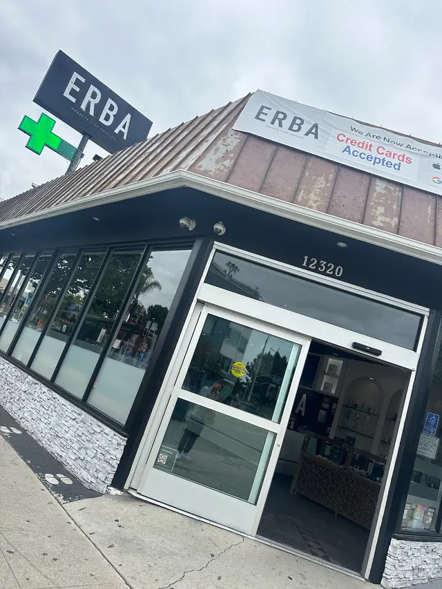 ERBA Markets - Weed Dispensary West Los Angeles — customer photo 7