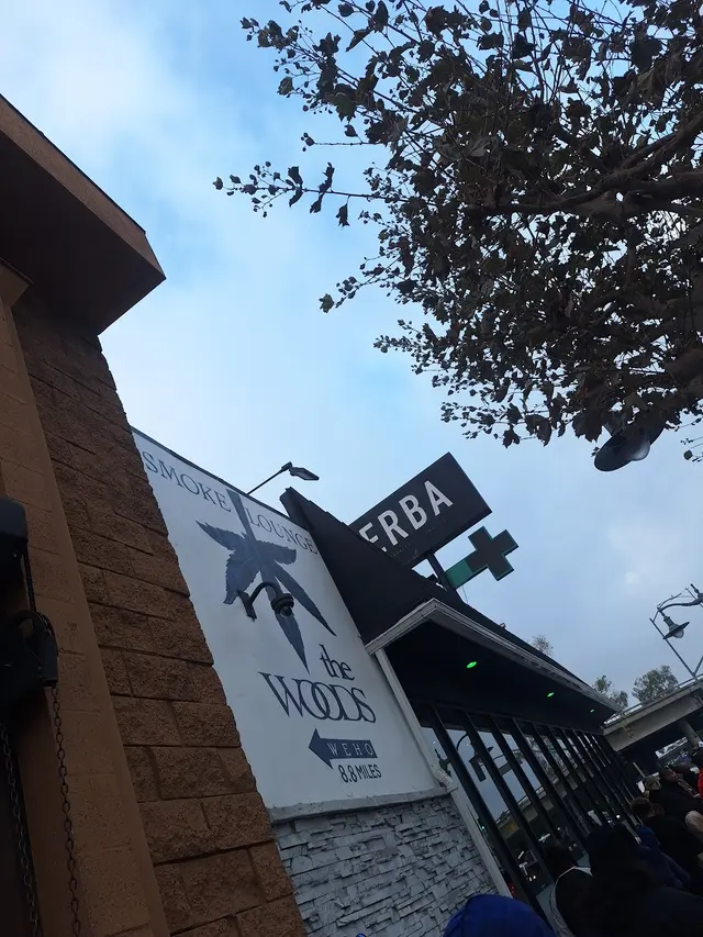 ERBA Markets - Weed Dispensary West Los Angeles — customer photo 11