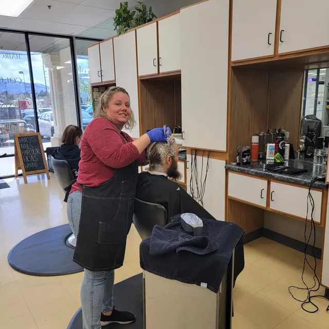 Jessie's Salon — photo from the business 12