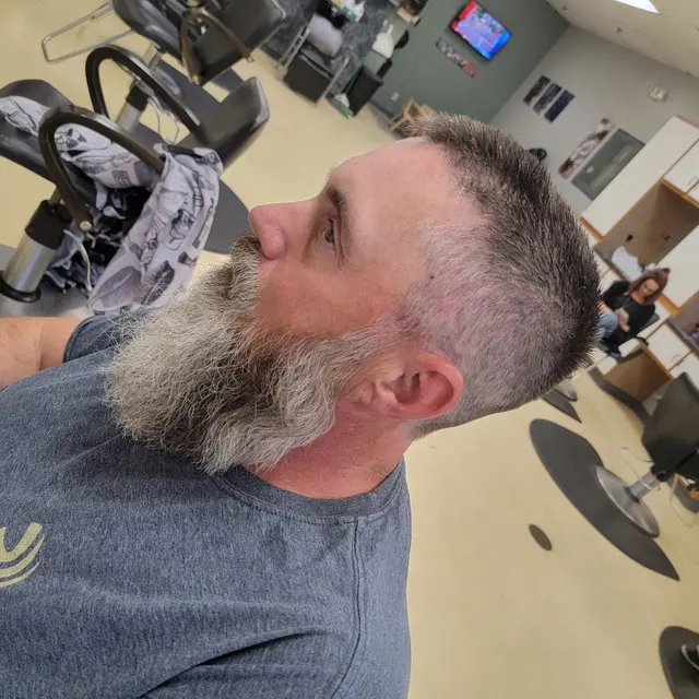 Jessie's Salon — photo from the business 9
