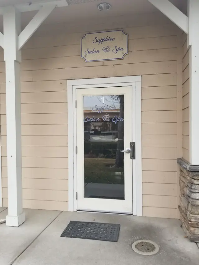 Sapphire Salon & Spa ~ Boutique — photo from the business 6