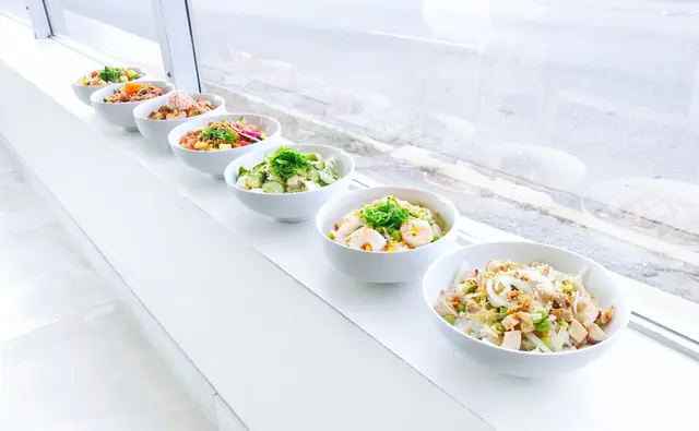 Freshe Poke — photo from the business 2