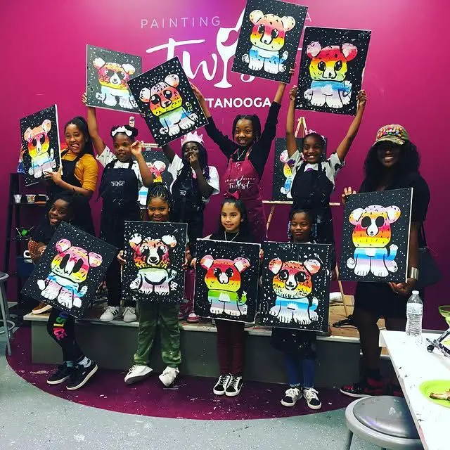 Painting with a Twist — photo from the business 6