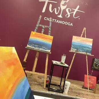 Painting with a Twist — photo from the business 1