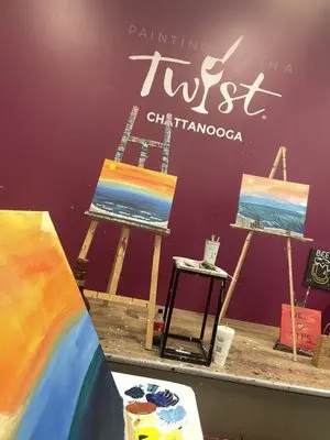 Painting with a Twist — photo from the business 4