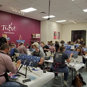 Painting with a Twist — photo from the business 9