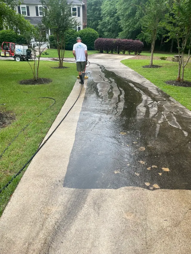 Dan The Gutter Man — photo from the business 11