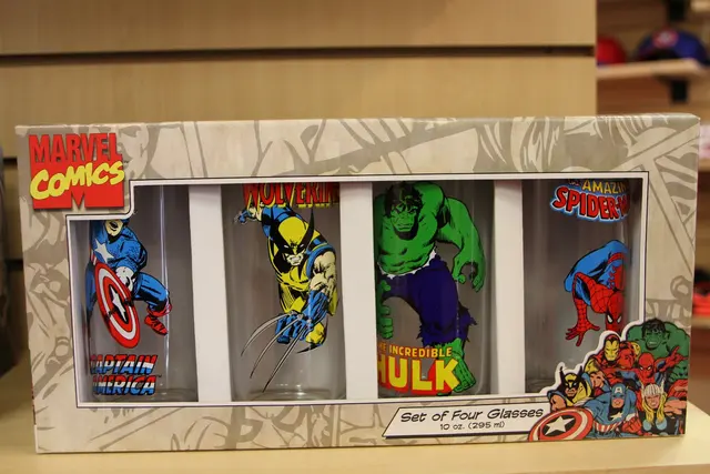 MaximuM Comics — customer photo 11