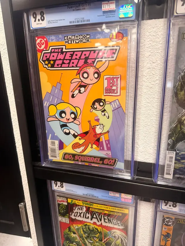 Red Hood Comics — customer photo 8