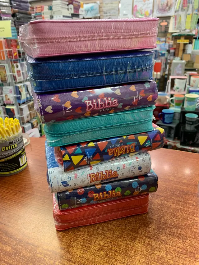 LIBRERIA SHALOM — photo from the business 7