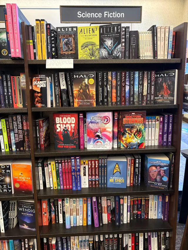 Barnes & Noble — customer photo 4