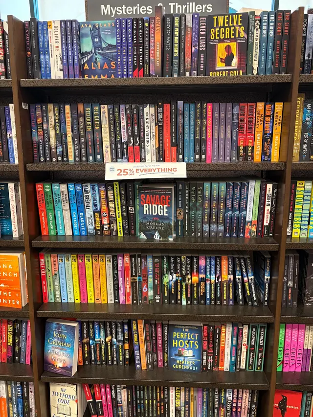 Barnes & Noble — customer photo 3