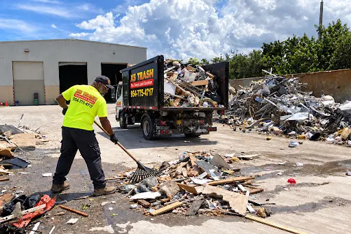 XS Trash — photo from the business 5