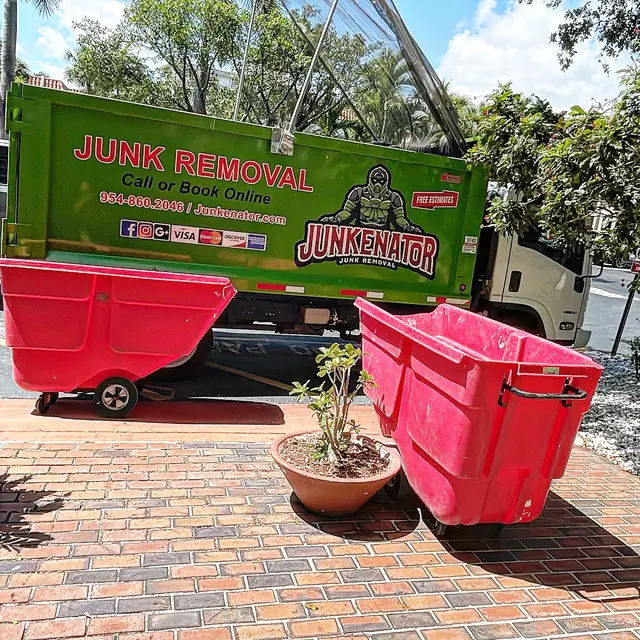 Junkenator — photo from the business 12