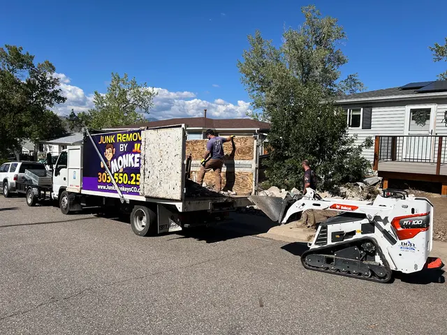 Junk Monkeys Junk Removal — photo from the business 6