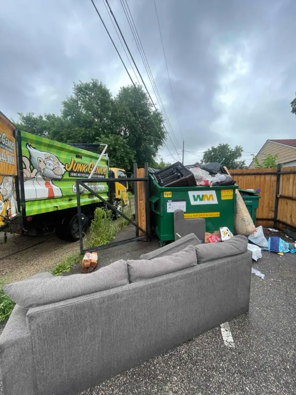 Junk Genius X — photo from the business 4