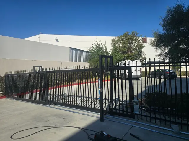 Apexguard Fence — photo from the business 11