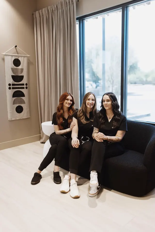 The Refresh Room — photo from the business 10