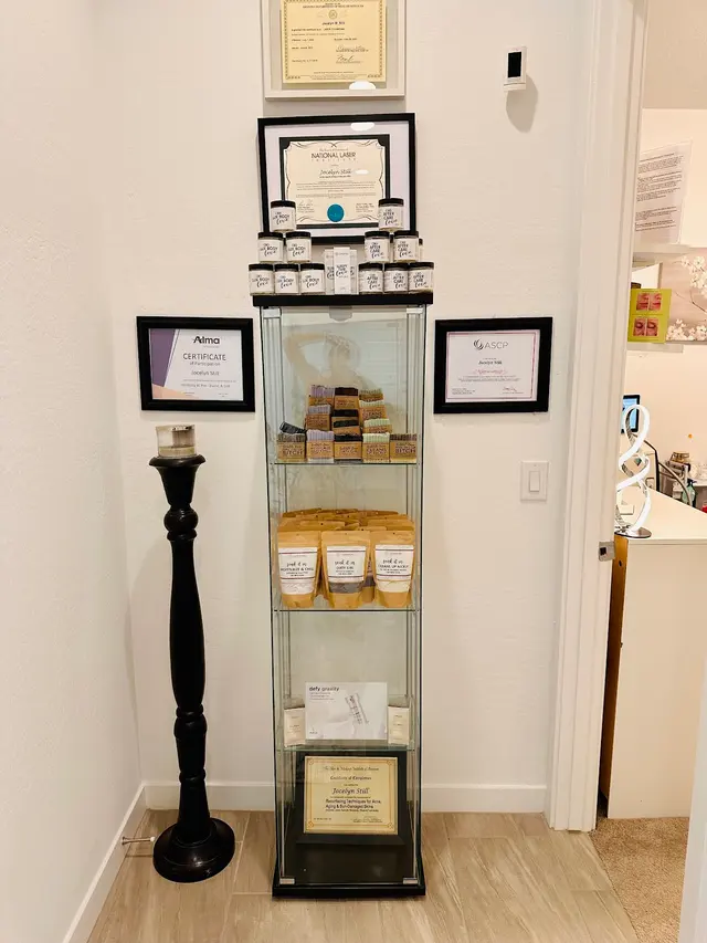 Luminous Glow Skin and Laser — photo from the business 11