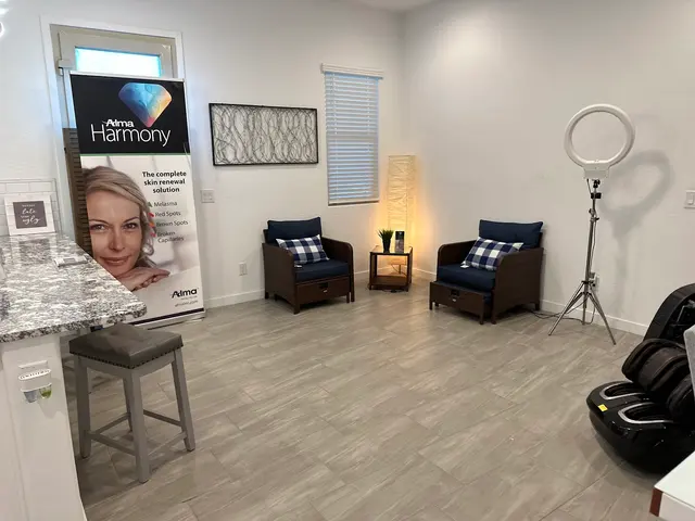 Luminous Glow Skin and Laser — photo from the business 3