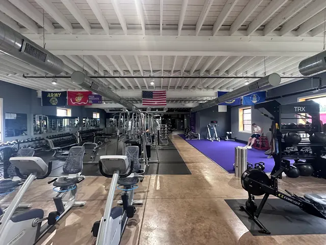 Anytime Fitness — photo from the business 1