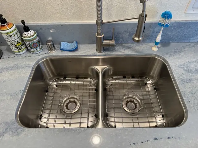 OneTouch Cleaners - San Diego — photo from the business 12