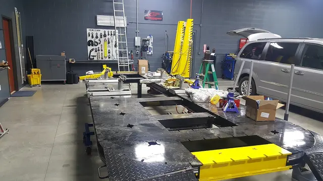 Fine Line Auto Body-Lewis Center — photo from the business 3