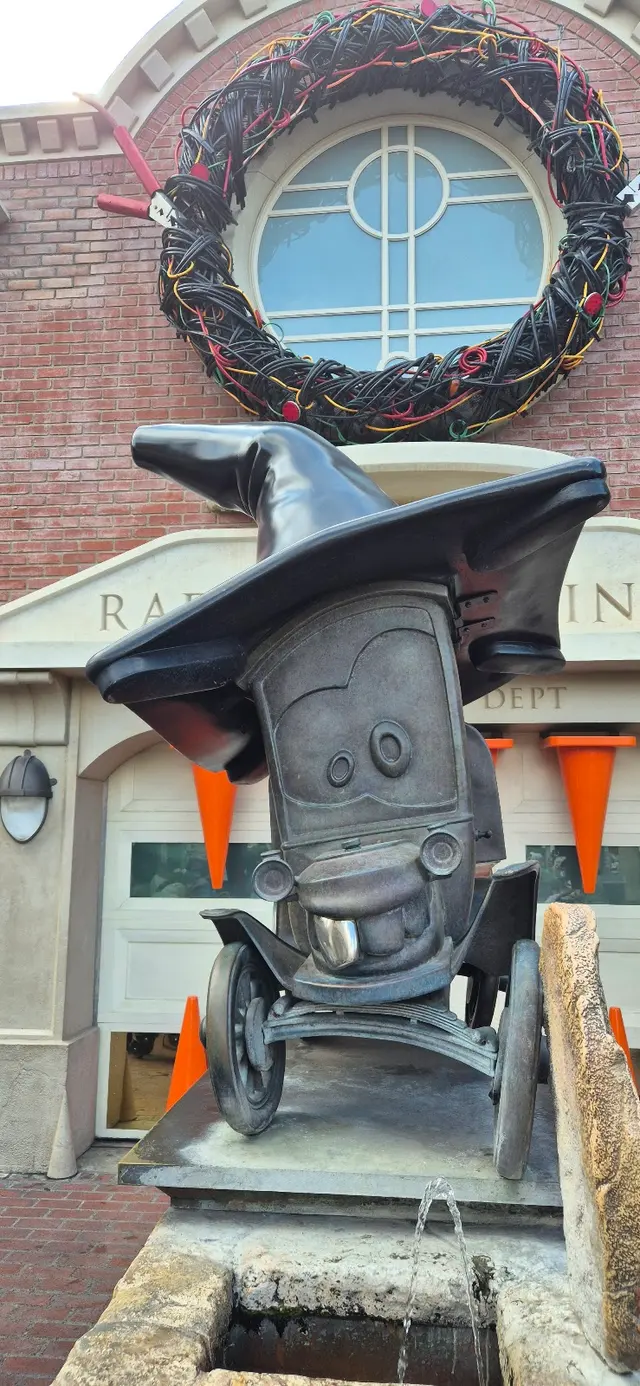 Customer photo of work by Cars Land, from Sergio Laprade's review