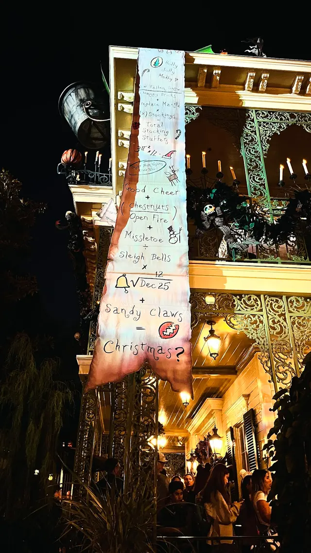 Customer photo of work by Disneyland Resort, from Eduardo Escobedo's review