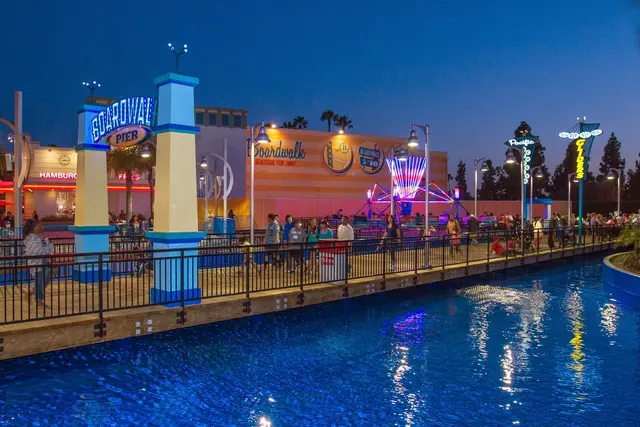 Knott's Berry Farm — photo from the business 2
